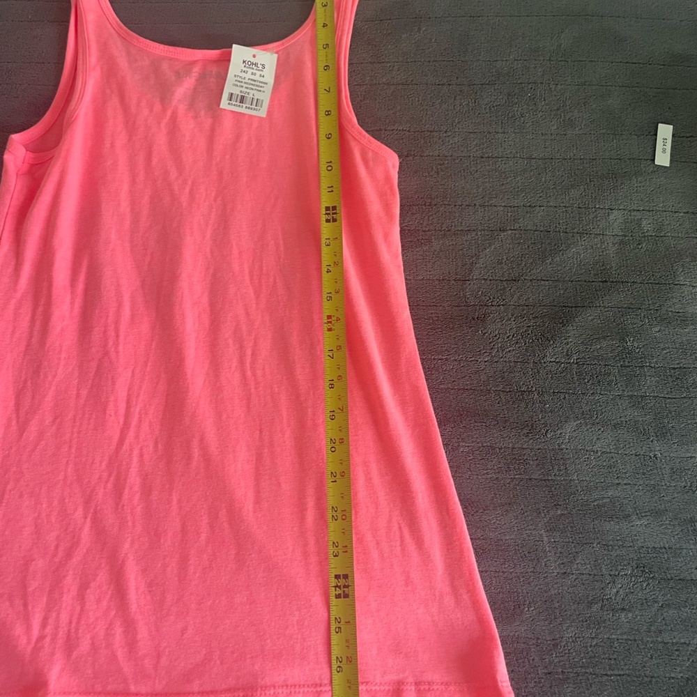 ON WEDNESDAYS WE WEAR PINK (MEAN GIRLS) SIZE LG NWT - Picture 9 of 9
